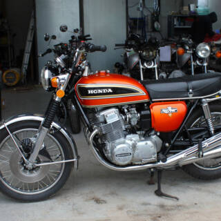 Honda CB750K4 LHS SQUARE