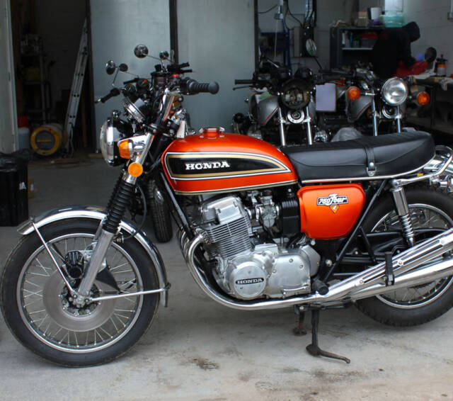 Honda CB750K4 LHS SQUARE