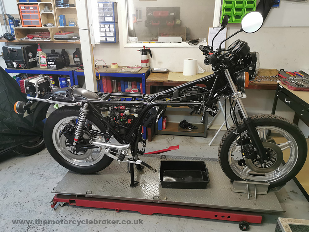 Honda CBX1000 engine out