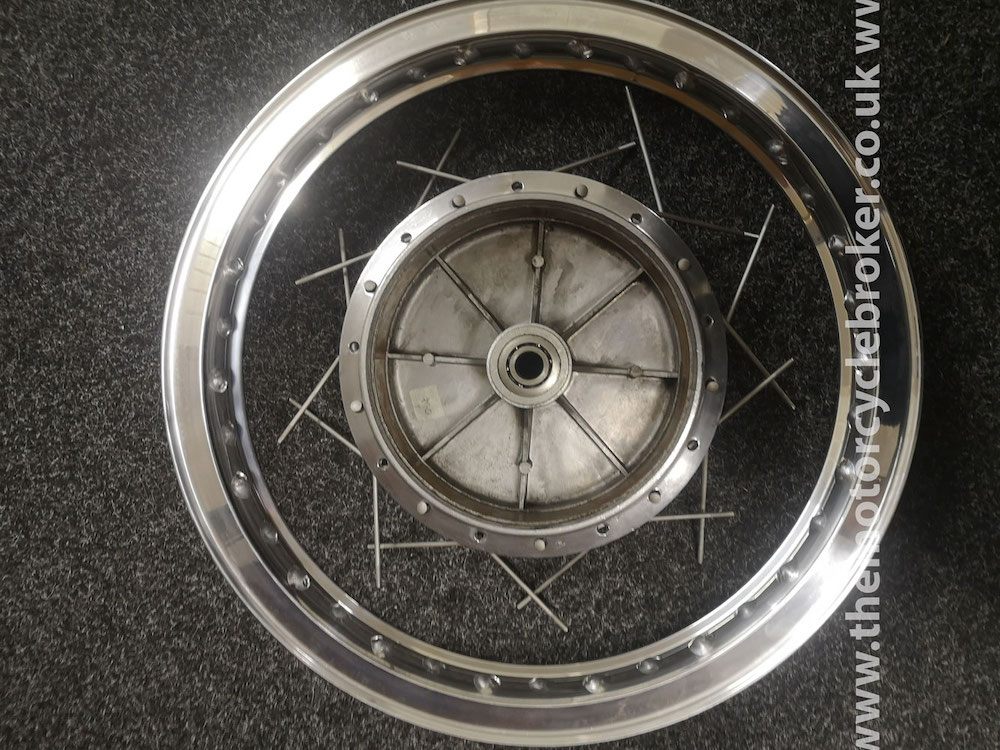 Benelli Sei 750 rear wheel set for build