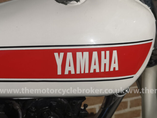 Yamaha HL500 Eatough petrol tank paint