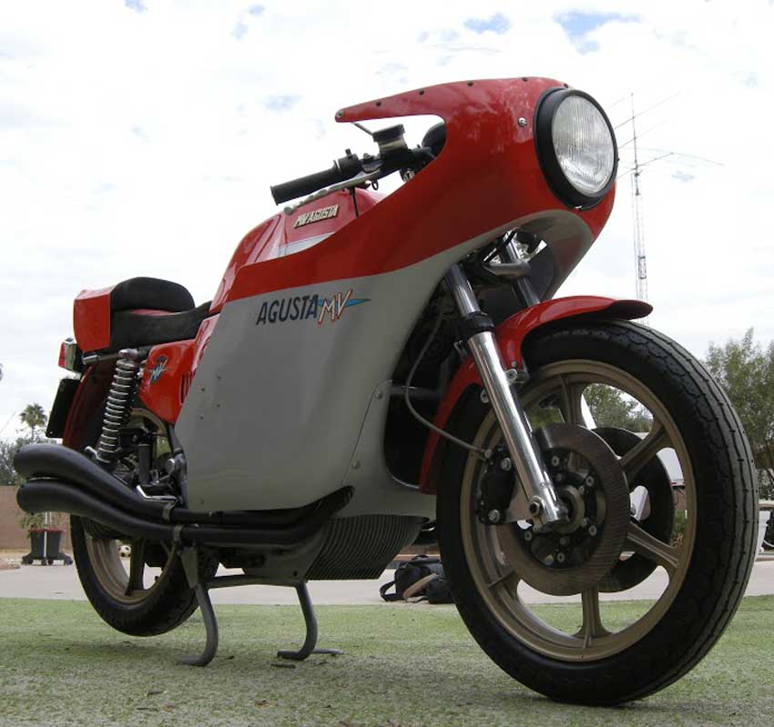 MV Agusta 850SS RHS low 1