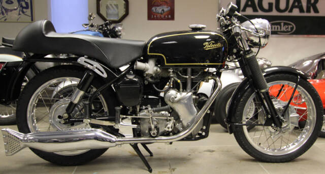 Velocette Thruxton 500 RHS