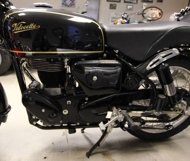 Velocette Thruxton 500 close LHS